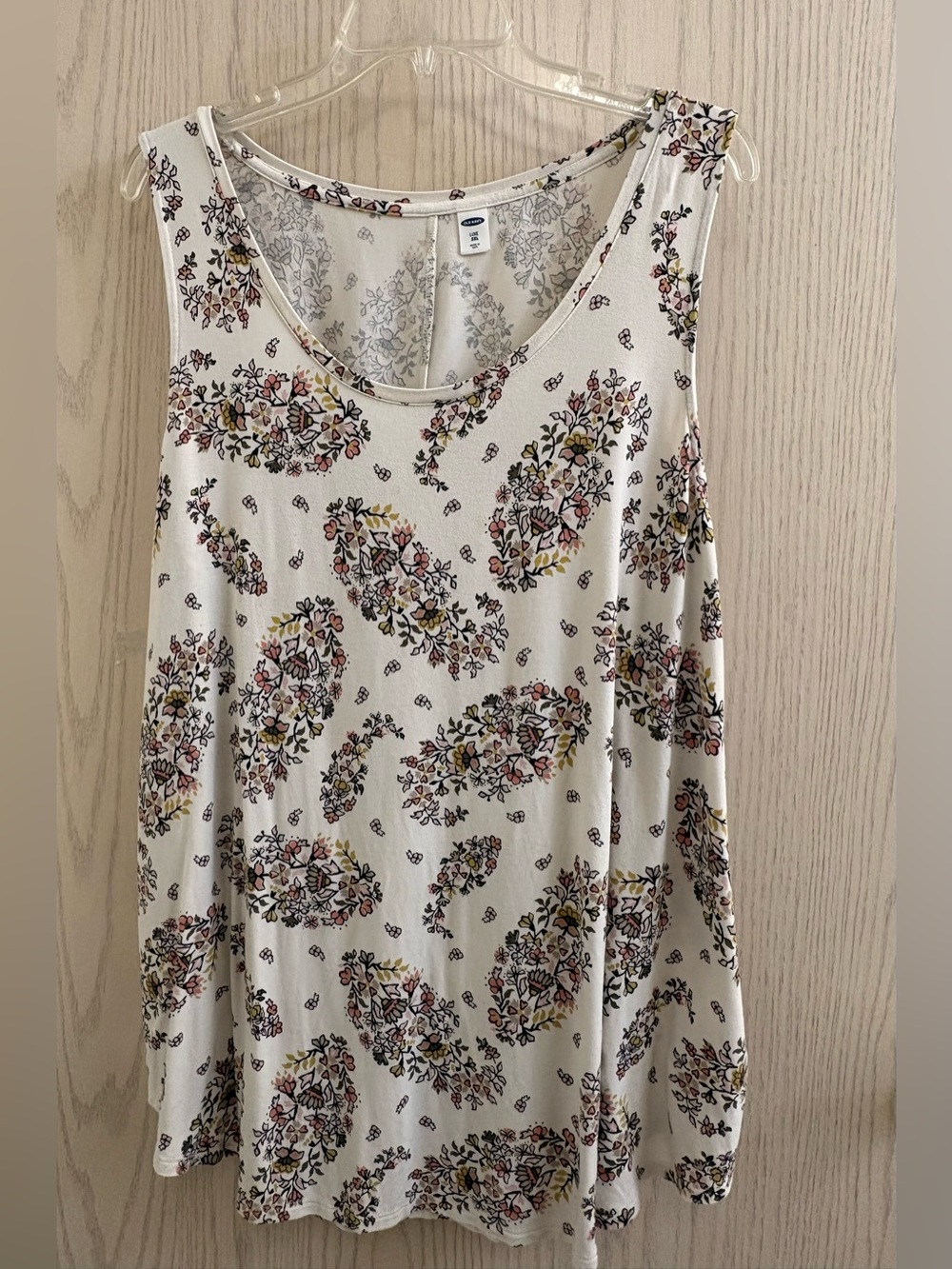 Old Navy Luxe Swing White Floral Scoop Neck Tank with Multicolor Blooms